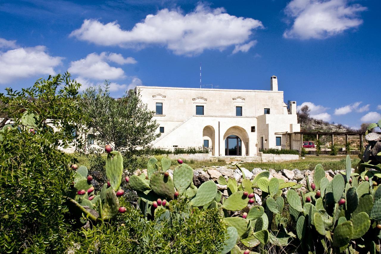 Masseria Le Fabriche Guest House Maruggio Bagian luar foto